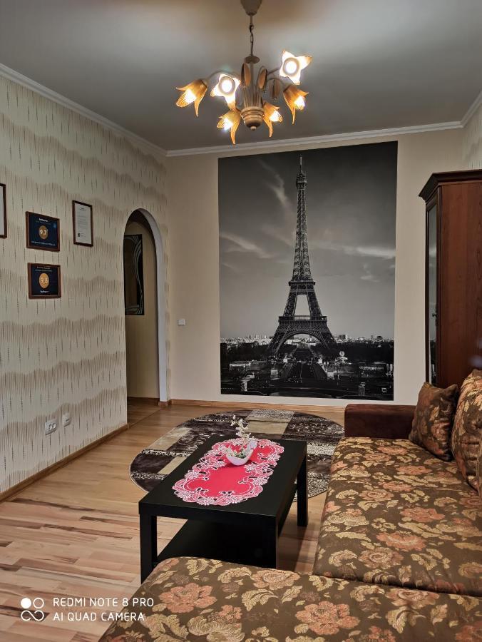 Apartment On Krainego Str 27 Slonim Extérieur photo